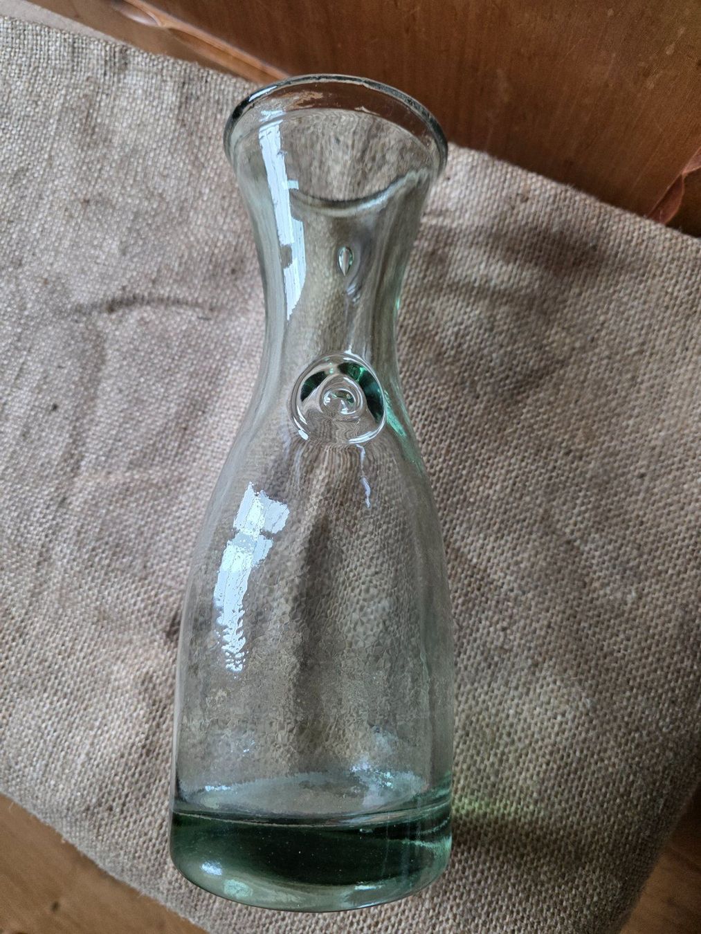 Caraffe: leicht grüne Glas Flasche Karaffe Krug – Usato da Walterswil BE venduto da Lonitti 2