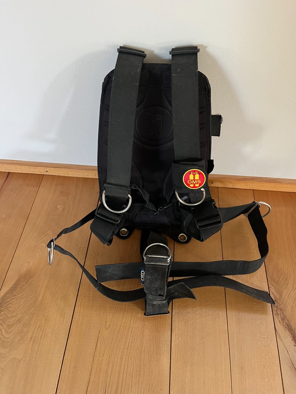 Bombole da sub: Taucher Backplate mit OMS Bebänderung – Usato da Bauma venduto da S_Bauma