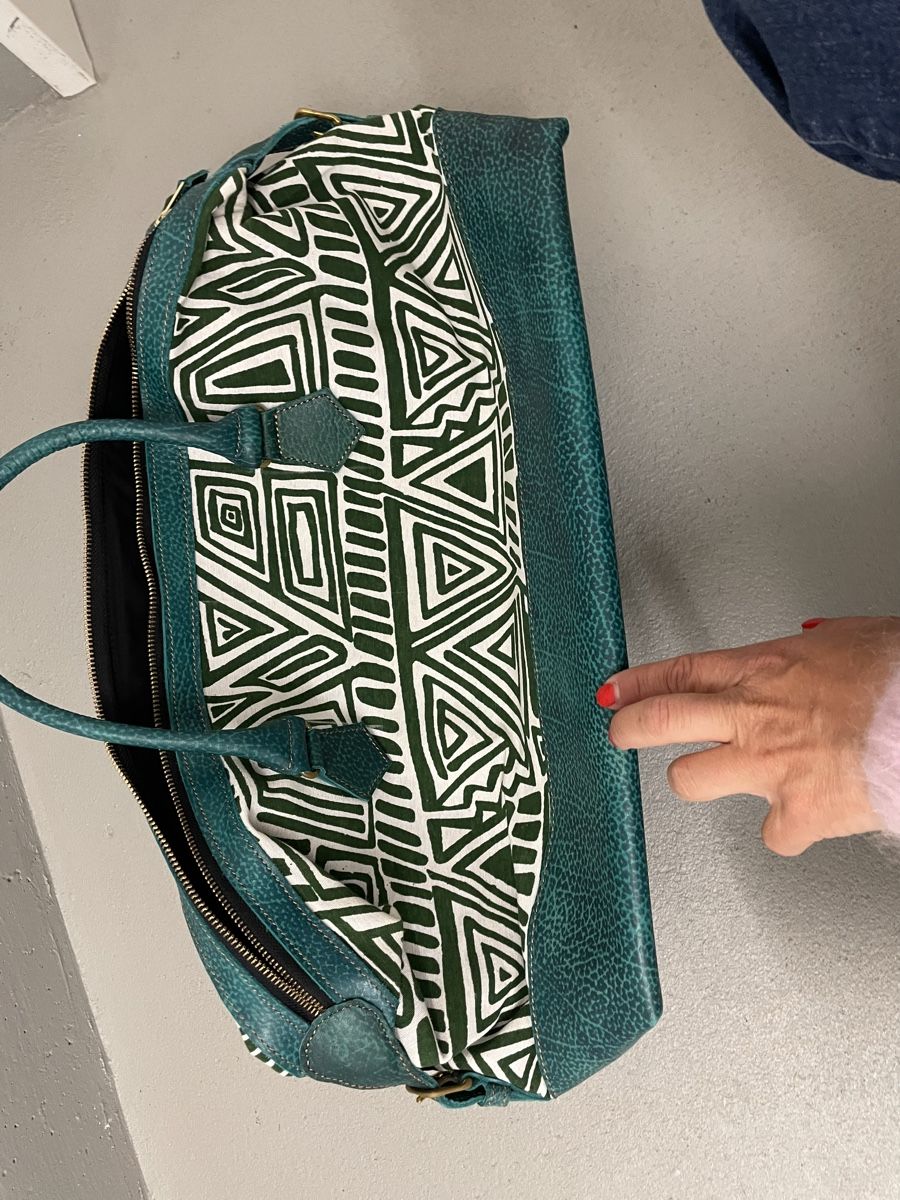 Borse: Travel bag 30x50 cm NEW – Nuovo e nell'imballaggio originale da Männedorf venduto da iza04 3