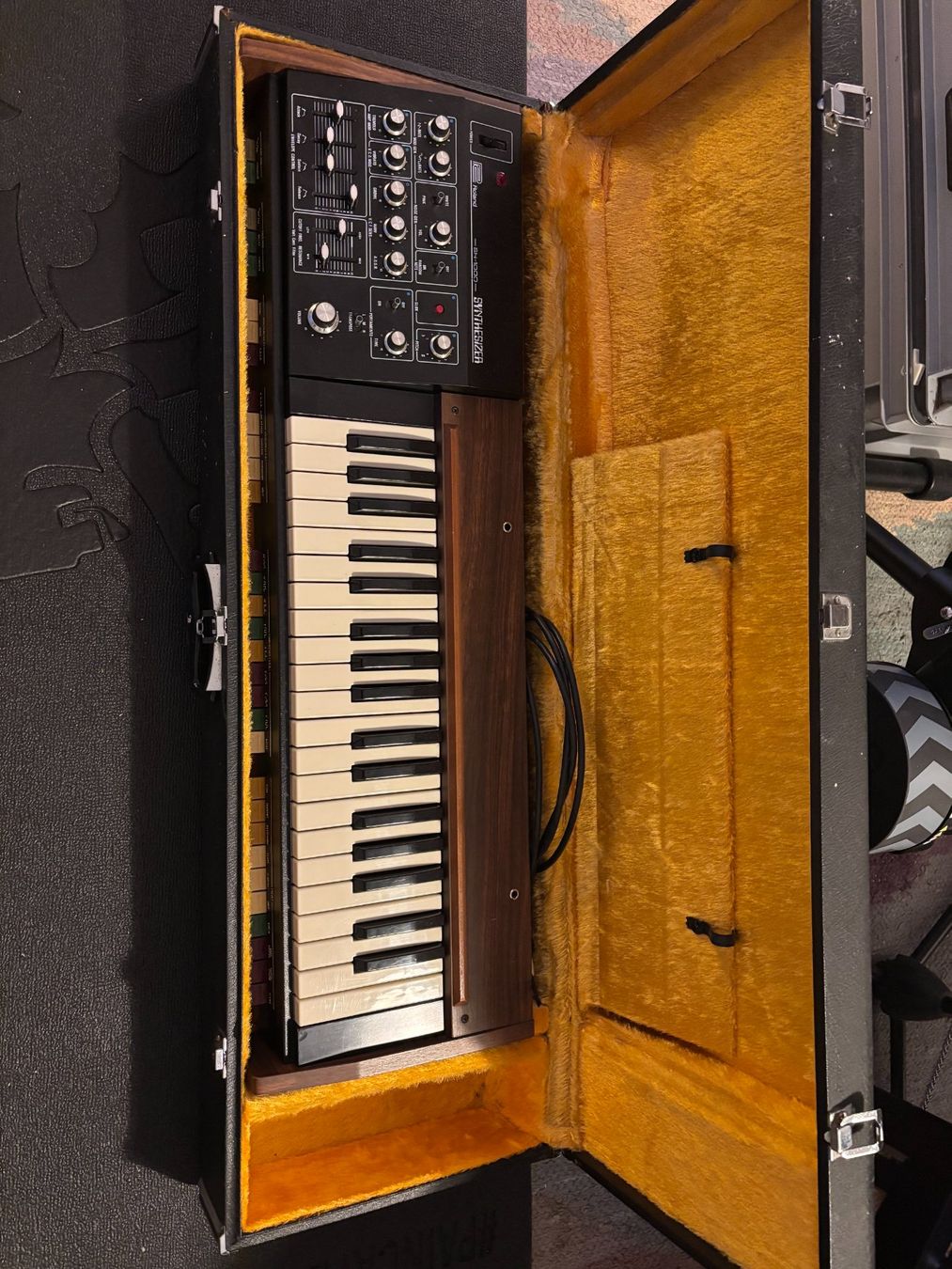 Strumenti musicali: Roland SH-1000 – Usato da Zürich venduto da Madman1 3