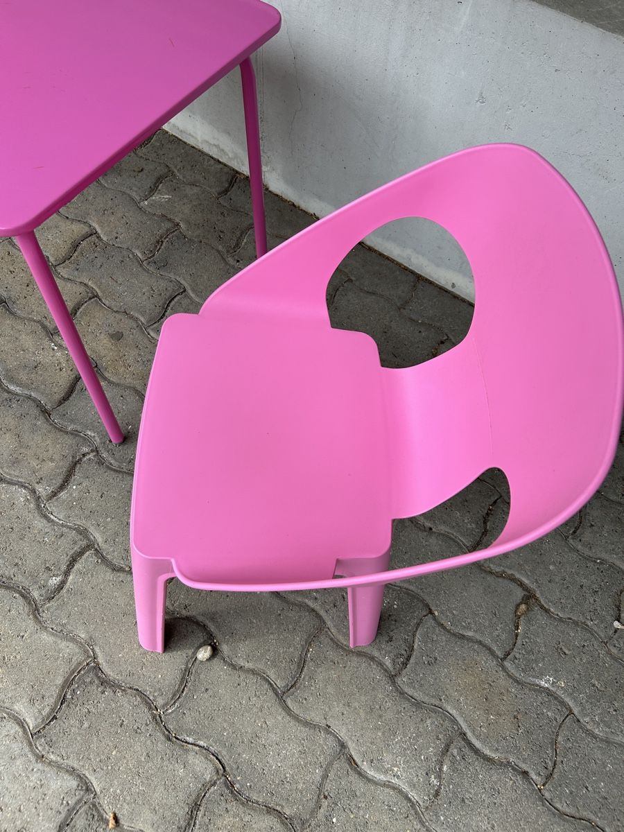 Tischset: Kindertisch und Stuhl pink 2-teilig – Gebraucht aus Engelburg von Quinti15 2