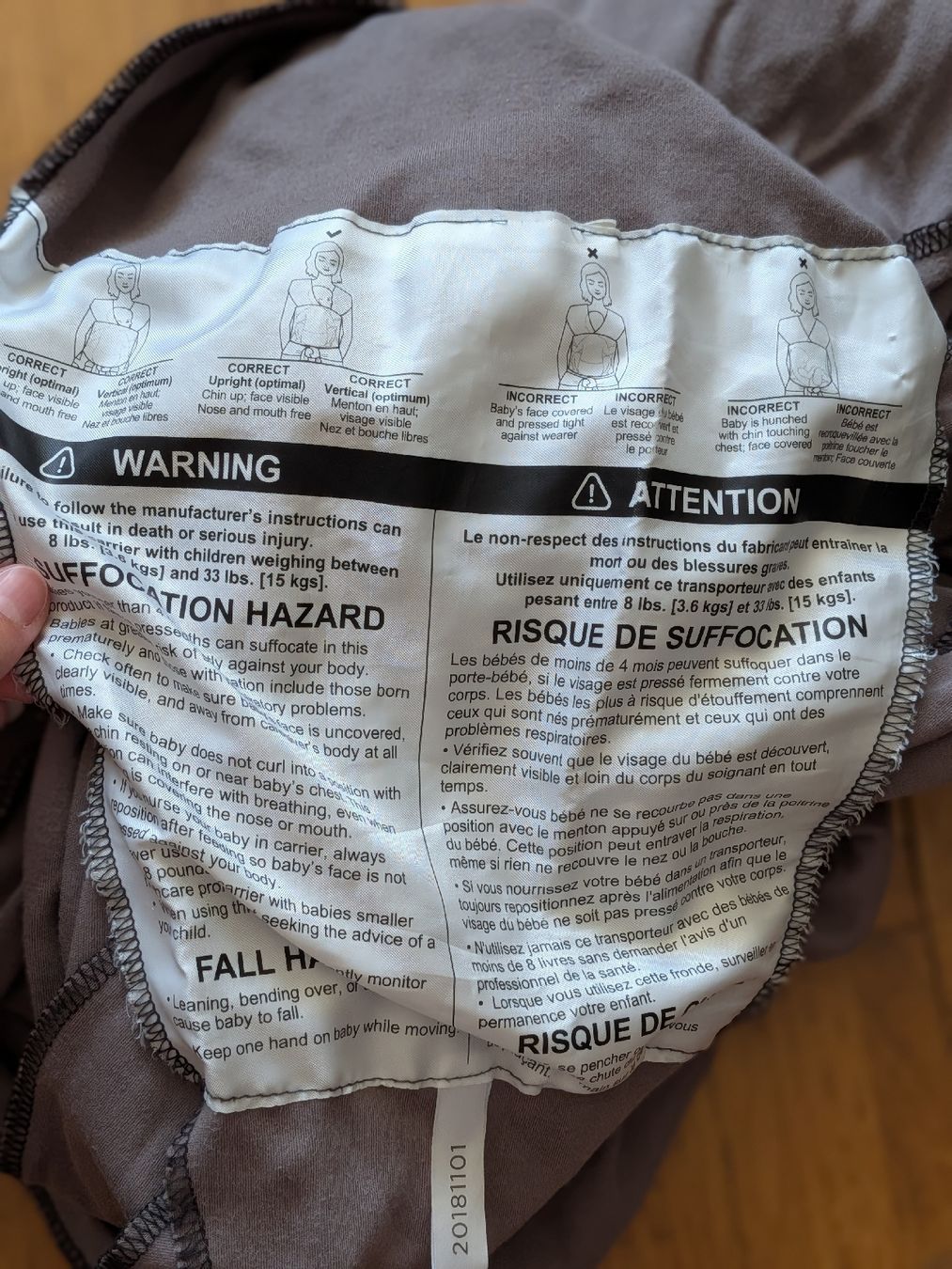 Moby Wrap Marsupi portabebè: Moby baby wrap écharpe de portage GRISE – Usato da Genève venduto da Loloana 2