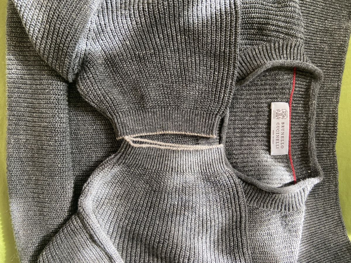 Brunello Cucinelli T-shirt: Brunello Cucinelli t-shirt – Nuovo (secondo la descrizione) da Kriens venduto da sza_y5cs 2