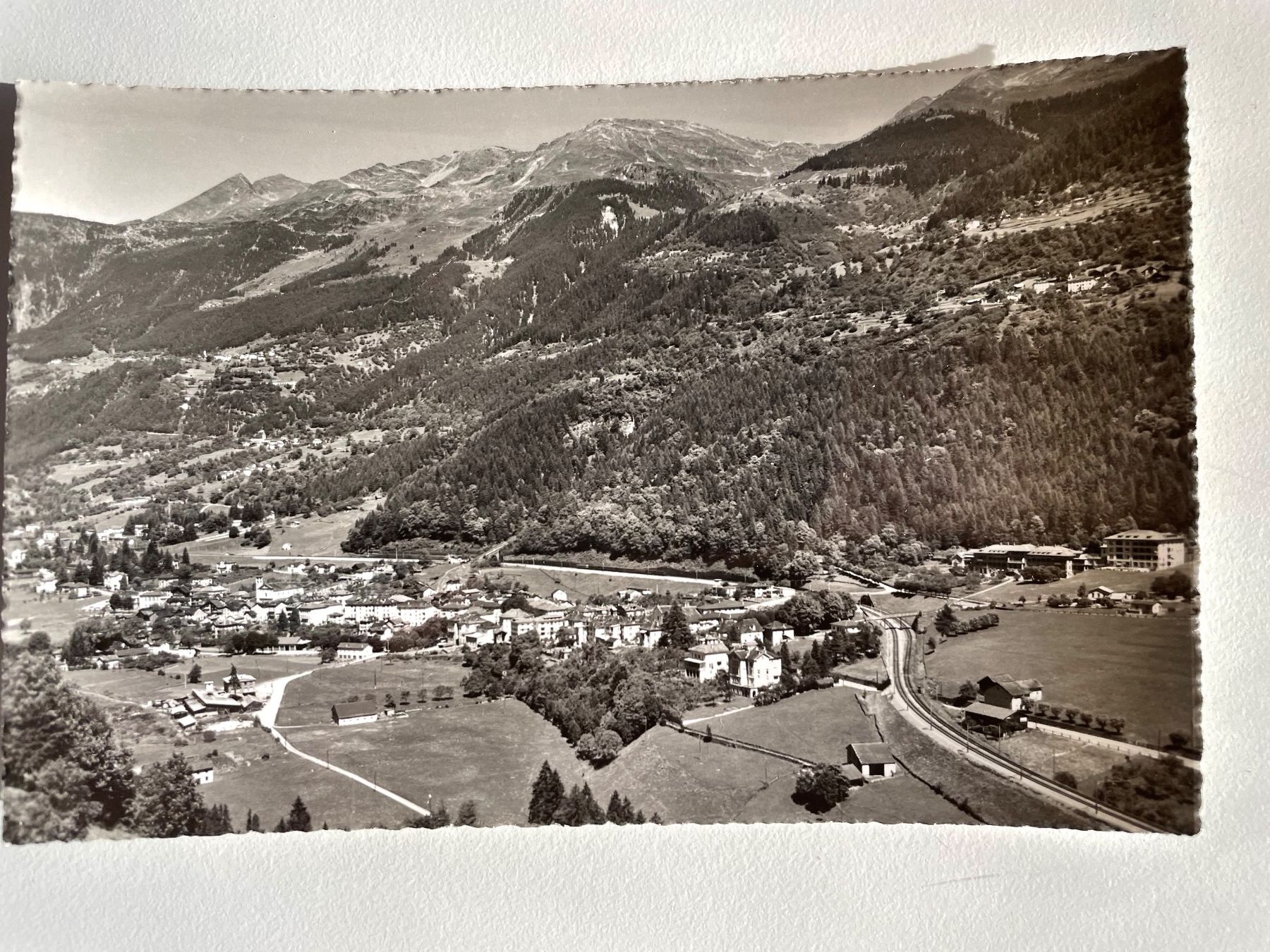 Cartoline postali: Faido panorama – Usato da Faido venduto da Fusnengo