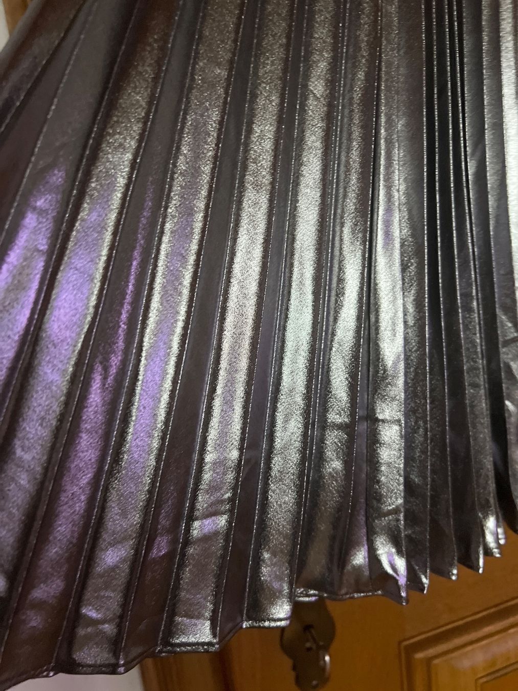 C&A Gonne: C&A Rock glänzend Silber Gr. 38/40 – Nuovo (secondo la descrizione) da Chur venduto da van_hnc6 1