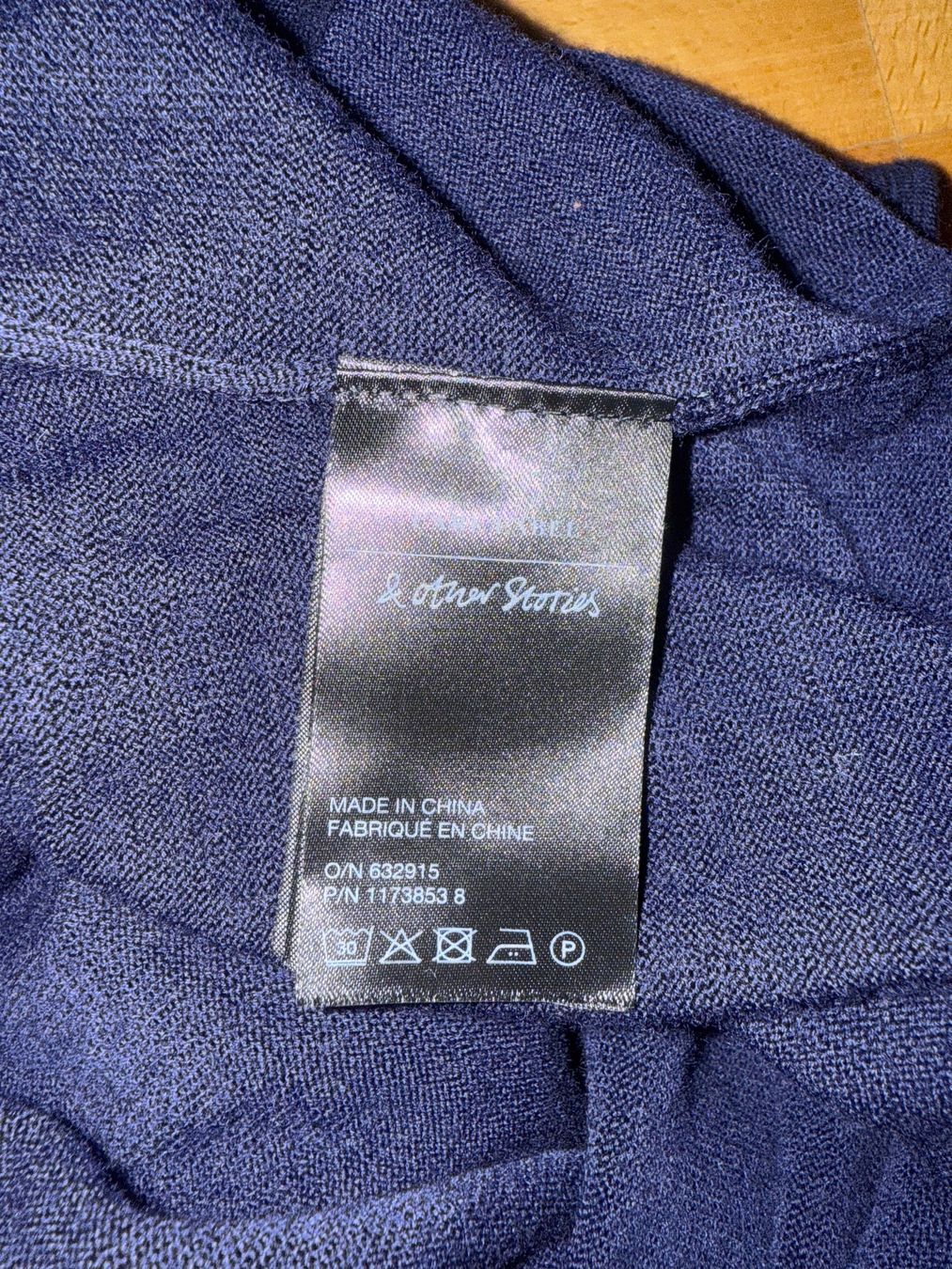 Other Stories Kleider: Kleid &other stories Grösse M – Gebraucht aus Wiesendangen von iri_5pq6 4