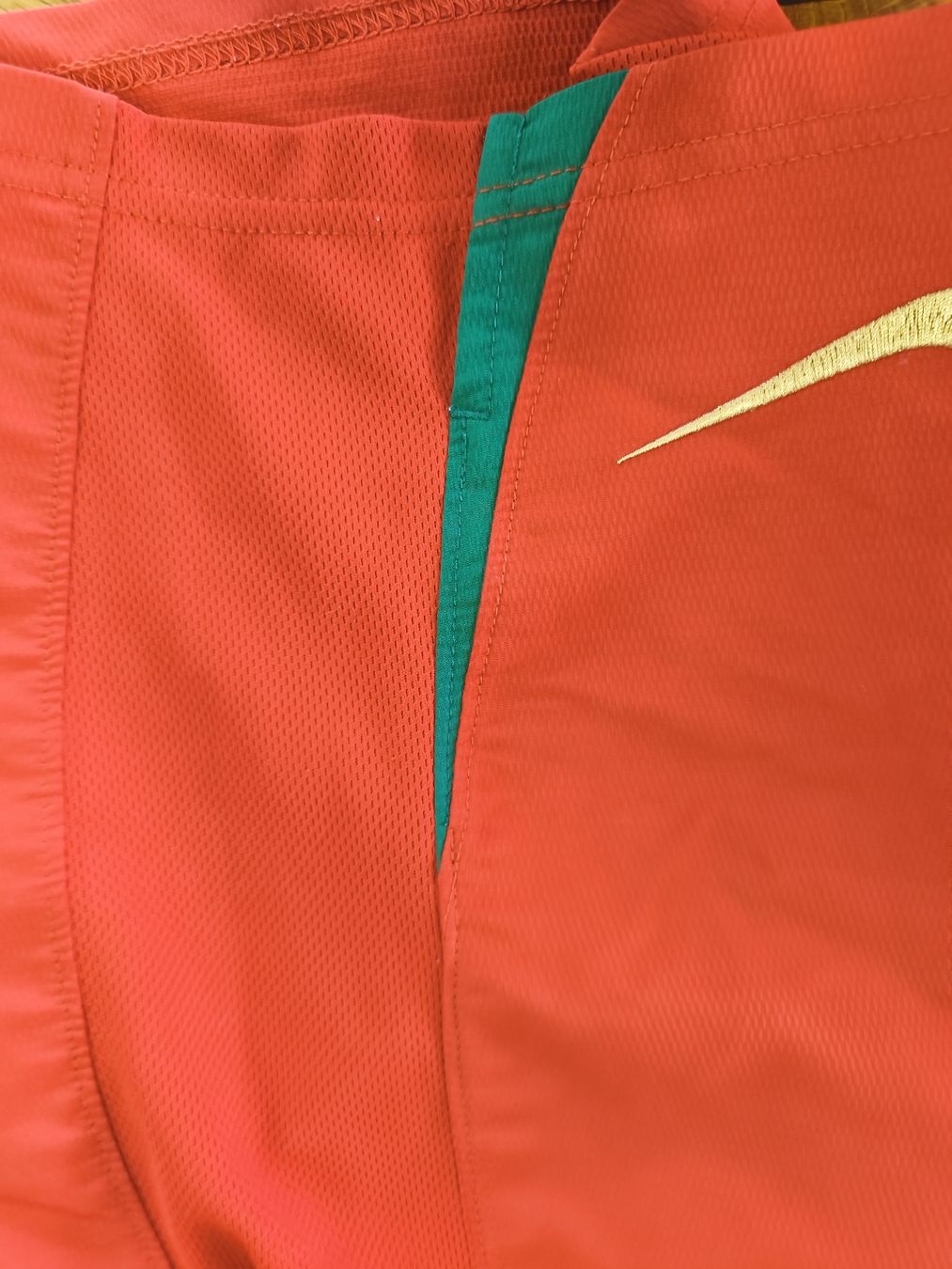 Nike Pantalons: A2 – D'occasion à Künten par Schnaepplihuus 3