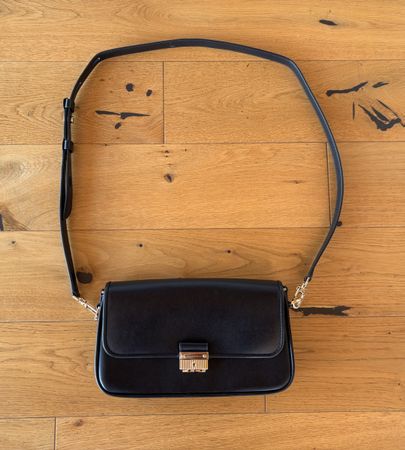 Michael Kors Tasche Schwarz Leder Top Zustand, perfekt für d