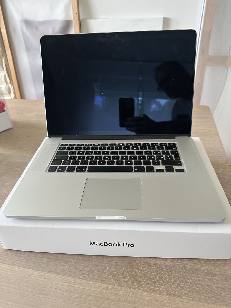 Apple Notebook: MacBook Pro – Usato da Obernau venduto da zavokl