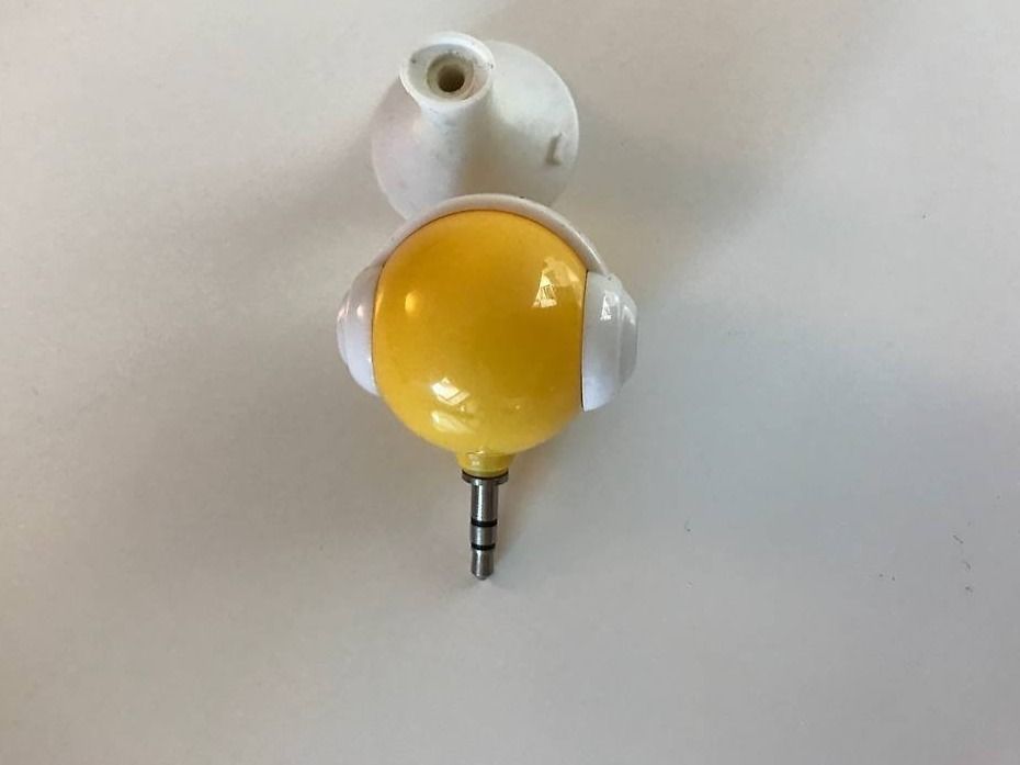 Unità & Adattatore: Kopfhörer-Splitter / Kopfhörer Adapter – Usato da St Gallen venduto da Giidi 1
