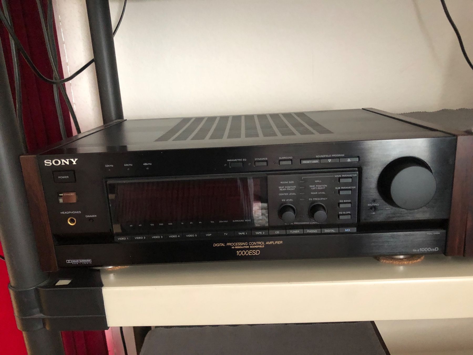 Sony Amplificateurs: Sony Digital Processing Control Amplifier TA-E 1000 ES – D'occasion à Münchenstein par Lexa-70