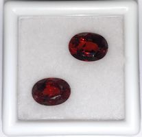 2 Grenats Spessartites 4.10 ct - CERTIFICAT 496.- Fr