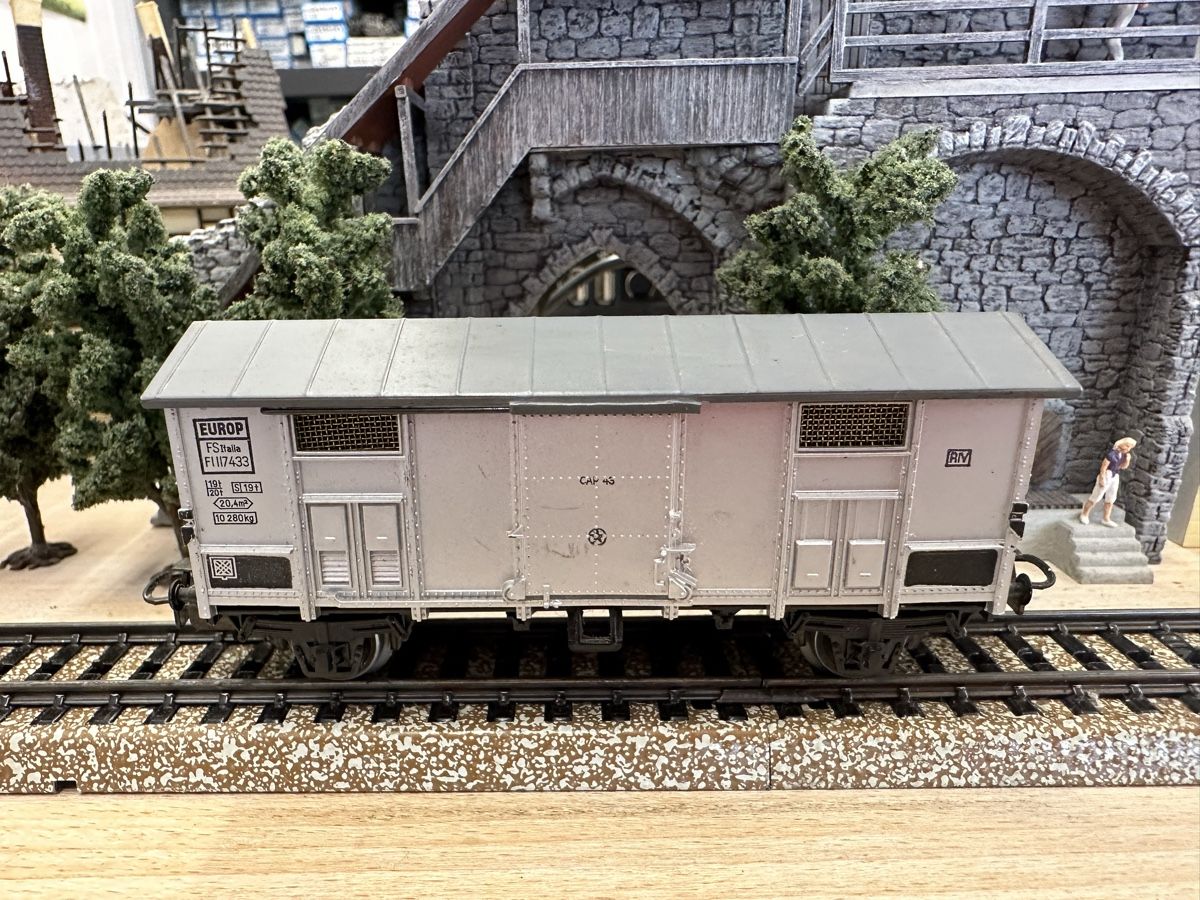 Märklin Modellini di ferrovie: Märklin 4550 FS Güterwagen – Usato da Lupsingen venduto da New-Haven