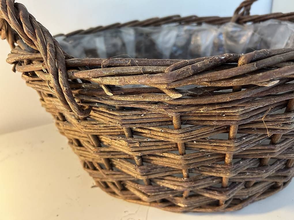 Vasi per fiori: Rattan Blumenkorb  – Usato da Frauenfeld venduto da Irene.Schuppli 1