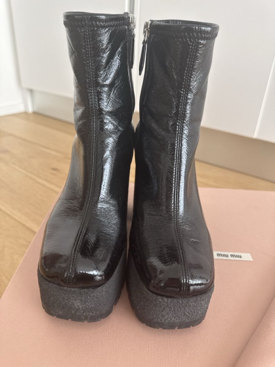 Miu Miu Scarpe da donna: Miu Miu Platform Ankle-Boots, Gr.35,5 Naplack Tech Stretch – Usato da Zürich venduto da IrinaIris 1