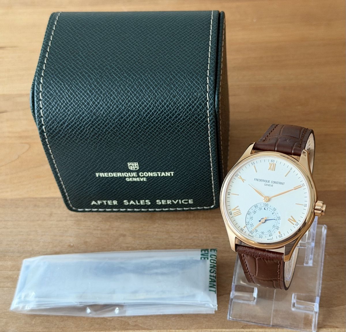 Frederique Constant Orologi: Frederique Constant Horological Smartwatch Motion X – Nuovo (secondo la descrizione) da Embrach venduto da watchesandlighters 1