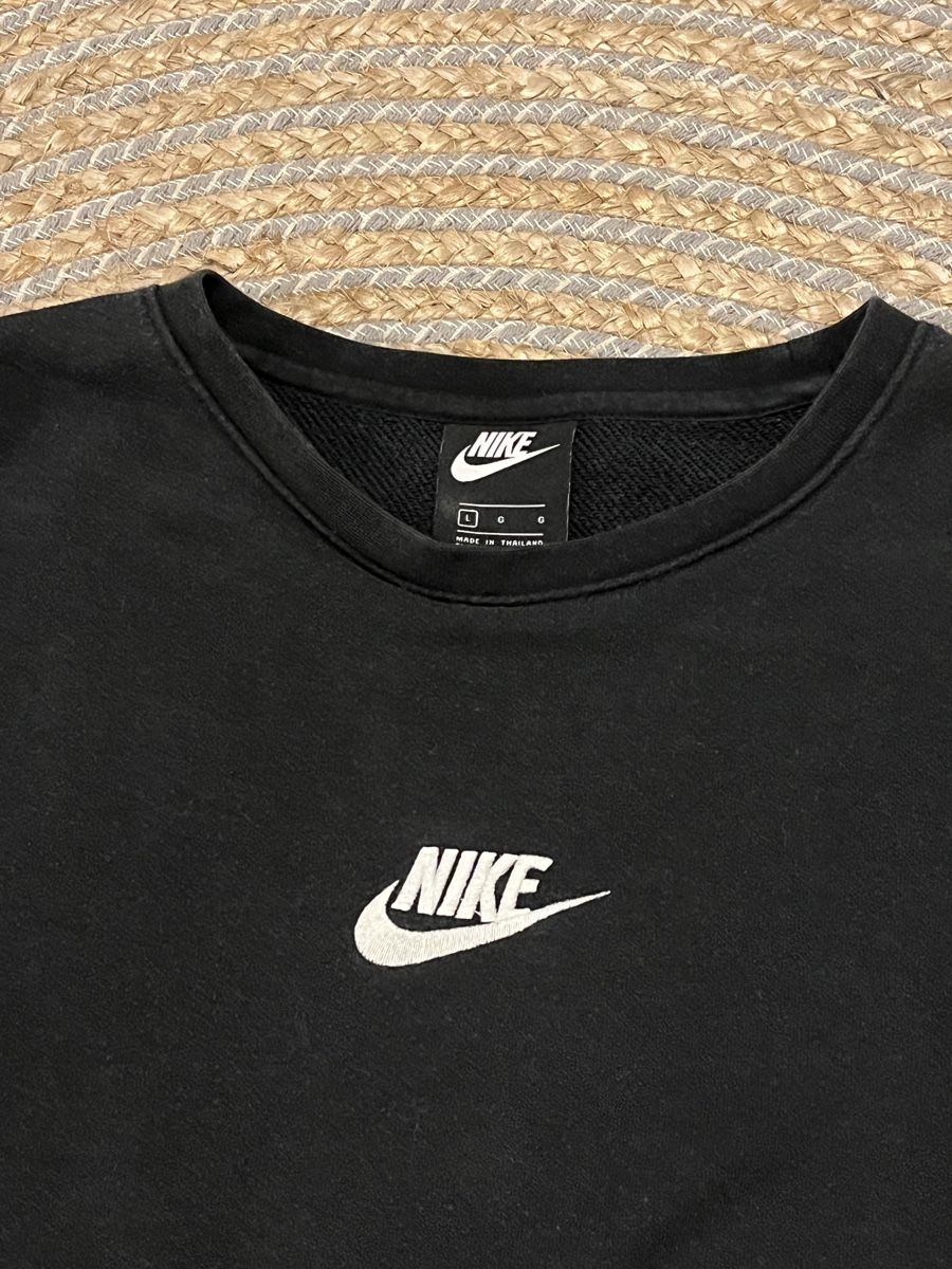 Nike Maglioni & Felpe: NIKE Pullover – Usato da Chur venduto da flaviavincenz 1