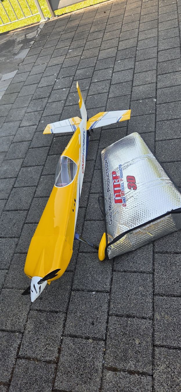 Omphobby RC Modellbau: OMP Hobby Edge 540 60" mit 2 Akkus – Gebraucht aus Brislach von Romat 1