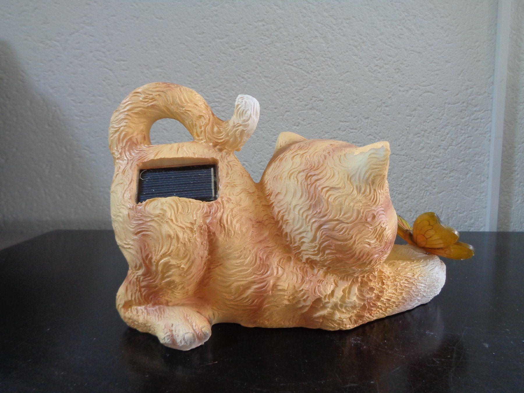 Statuette: SOLAR Katze mit Schmetterling  (21.5 cm) – Nuovo e nell'imballaggio originale da Langenbruck venduto da Gumsi 6