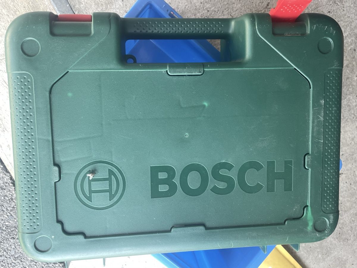 Bosch Schleifen & Polieren: BOSCH PSM 10.8 LI Exenterschleifer mit Koffer – Gebraucht aus Matten(St.Stephan) von hjkl000