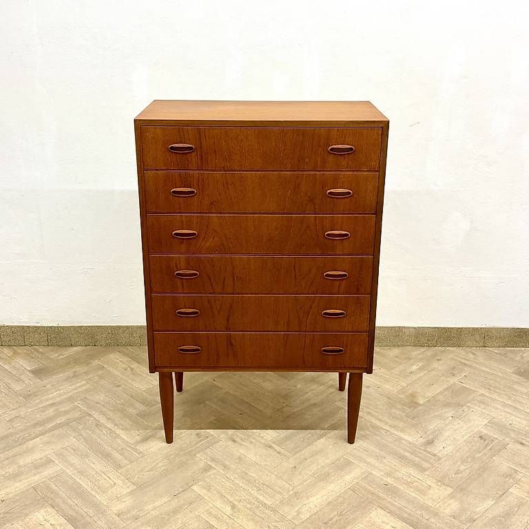 Cassettiere: Mid Century dänische teak Kommode – Usato da basel venduto da futureforyesterday 1