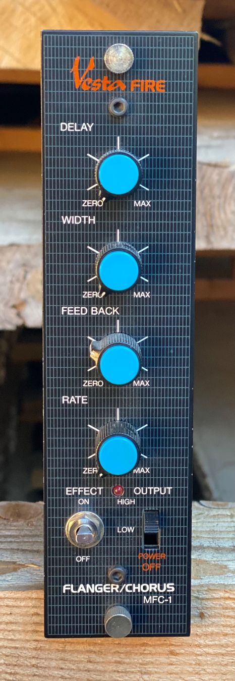 Equalizzatori: Vesta FIRE analoges Flanger/Chorus Modul MFC-1 – Usato da Wirzweli venduto da Kreonides 1