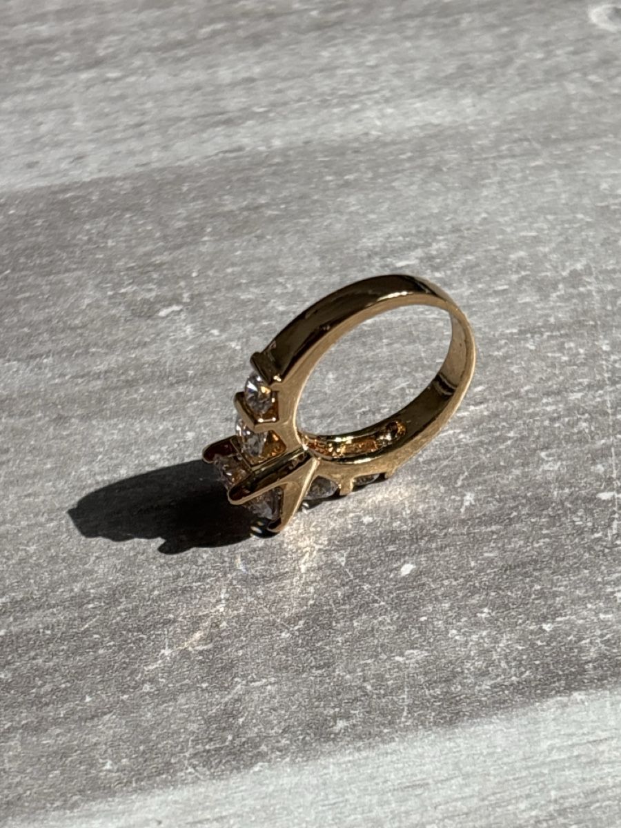 Anelli: Bague dorée ancienne avec pierres – Usato da Chêne-Bourg venduto da iva_6fxv 2