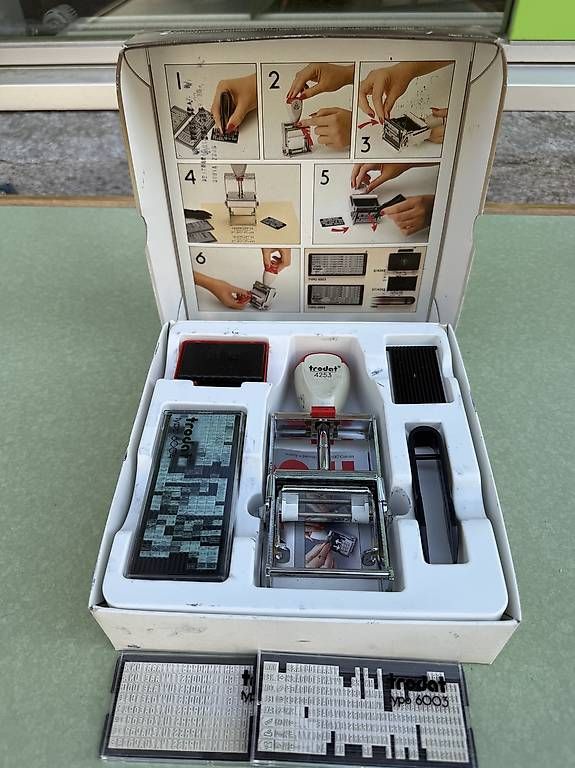 Trodat Stempel: Trodat 4253 Typomatic Stempelset vintage / mit Originalbox – Gebraucht aus Zürich von olga-film 1