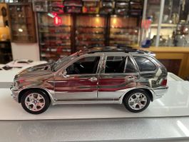 BMW X5 verchromt Edition Modellauto 1/18 Kyosho Rarität