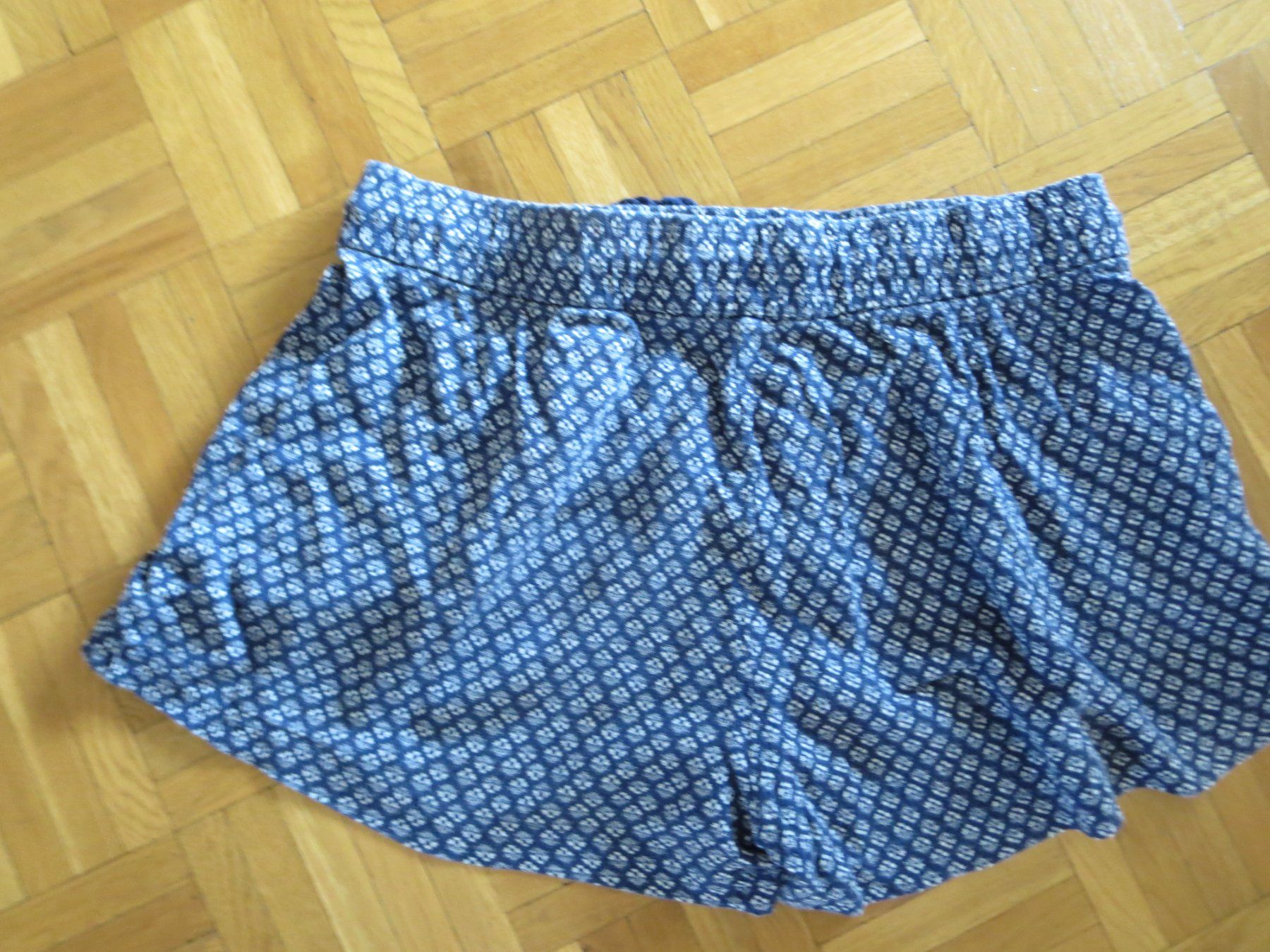 H&M Pantaloni: Damen Sommer Shorts/Gr. S – Usato da Wallisellen venduto da Arvenstube 3