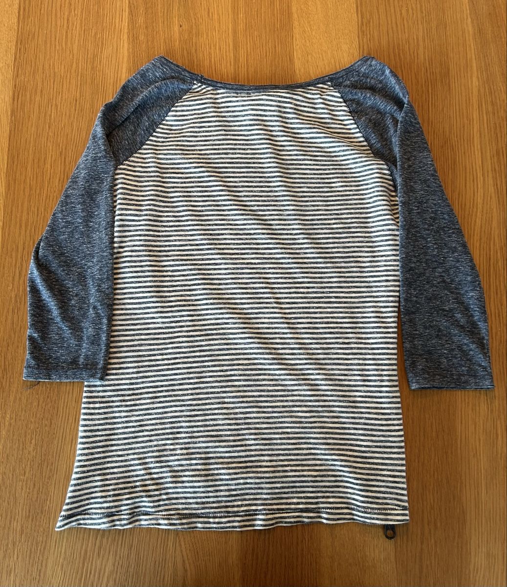 H&M T-Shirts: H&M 3/4 Shirt Gr. XS gestreift – Gebraucht aus Schwarzenbach SG von bienchen22 1