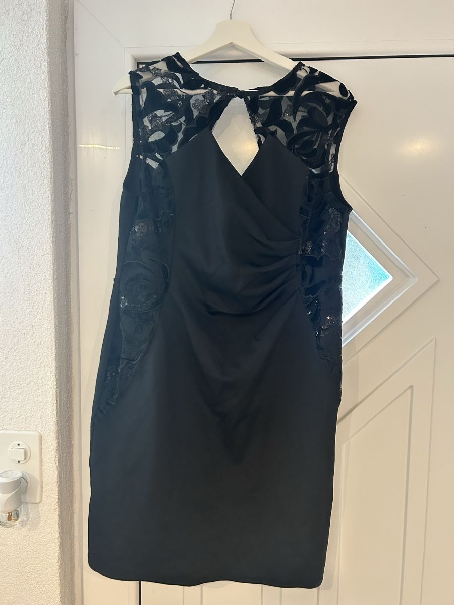 Vestiti: Abito elegante con pizzo, tg 48  – Nuovo (secondo la descrizione) da Contone venduto da joj_y86r
