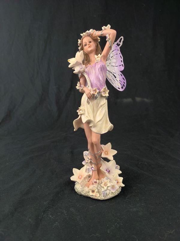 Statuette: Elfin – Usato da Rüti ZH venduto da Restwert_Rueti_ZH 5