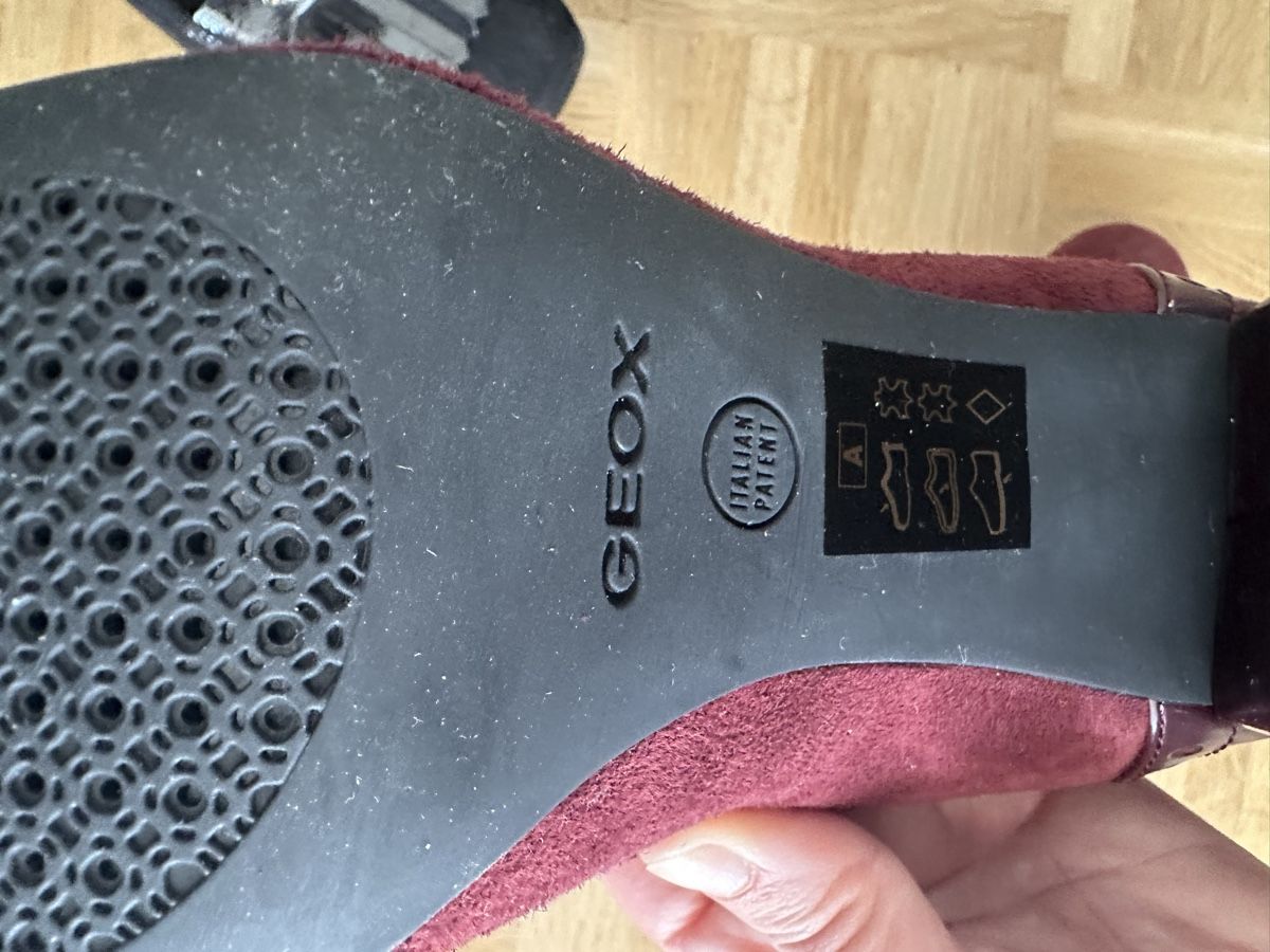 Geox Damenschuhe: Geox - Wildleder Loafer mit Blockabsatz Gr. 37 – Gebraucht aus Haag (Rheintal) von est_xs7r 3