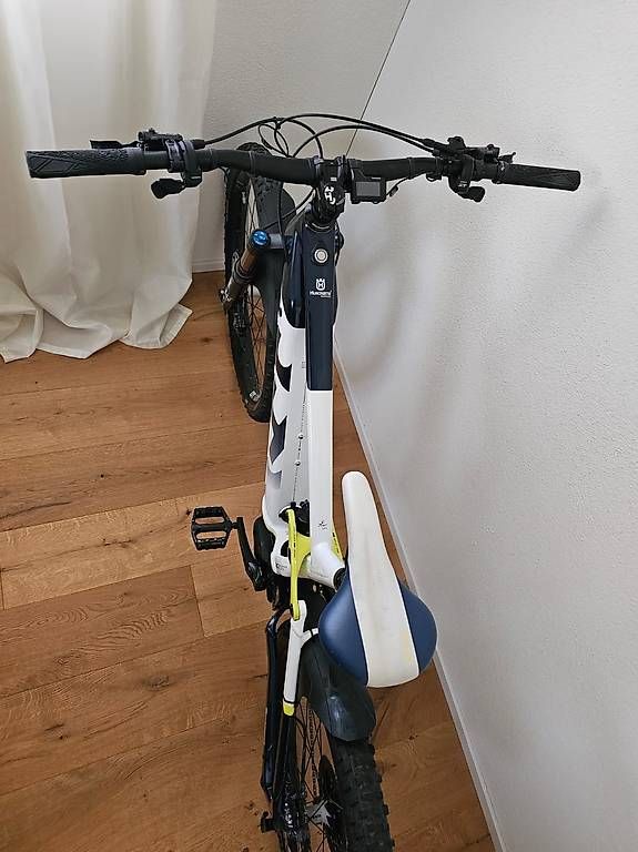 Velos: *WUNDERSCHÖNES HUSQVARNA EMTB* – Gebraucht aus Tegerfelden von LitoLito01 1