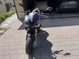 Aprilia Tuono V4R 2011