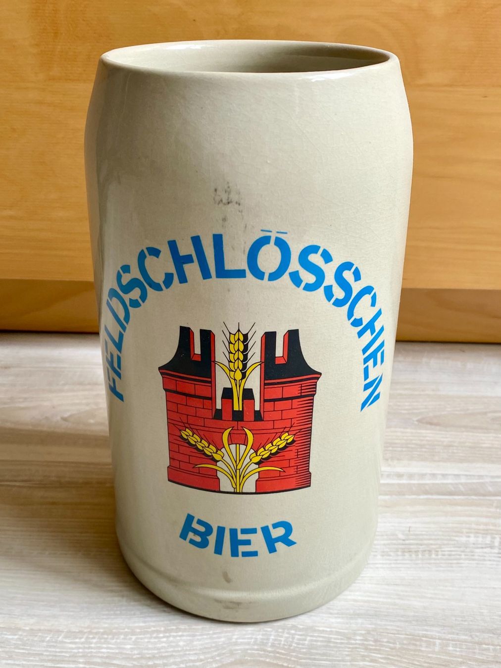 Tutte le decorazioni: Feldschlösschen Steinzeugkrug 3 Liter – Usato da Wiedlisbach venduto da Steizouber