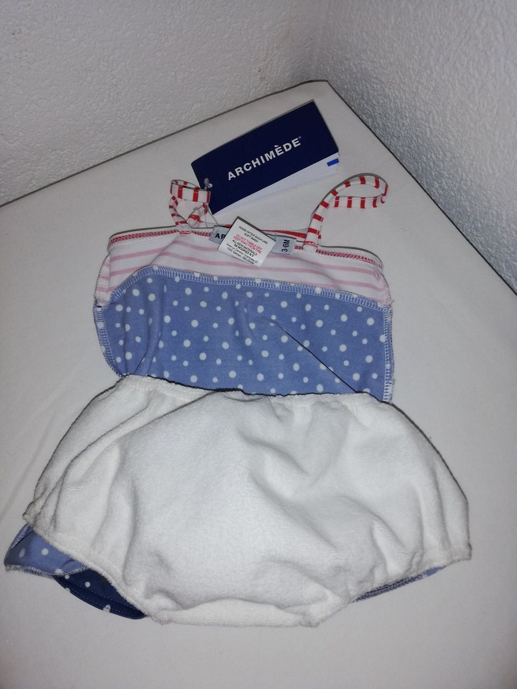 Costumi da bagno: Archiméde Badeanzug Gr 3-6monate Neu ab 1.- – Nuovo (secondo la descrizione) da Schweizersholz venduto da freyle1 4