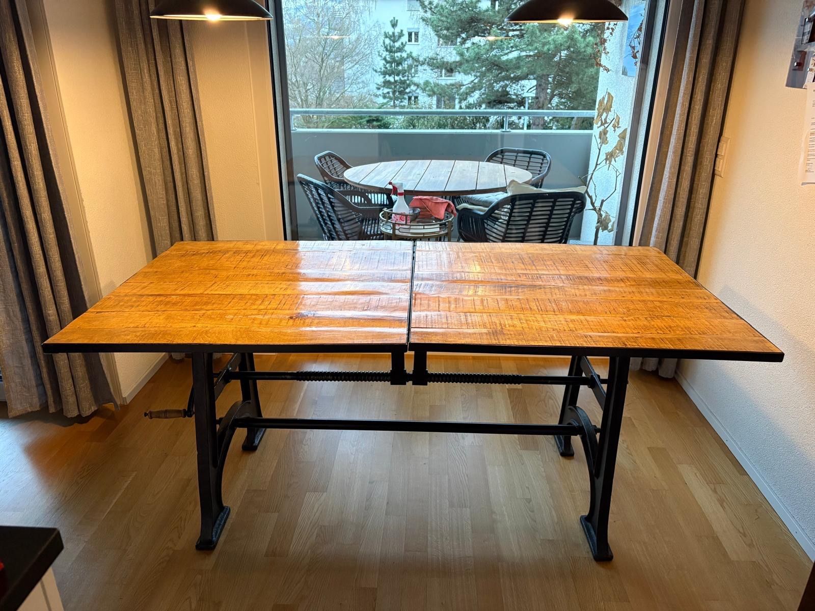 Tavoli: Tisch – Usato da Jona venduto da Sven8636