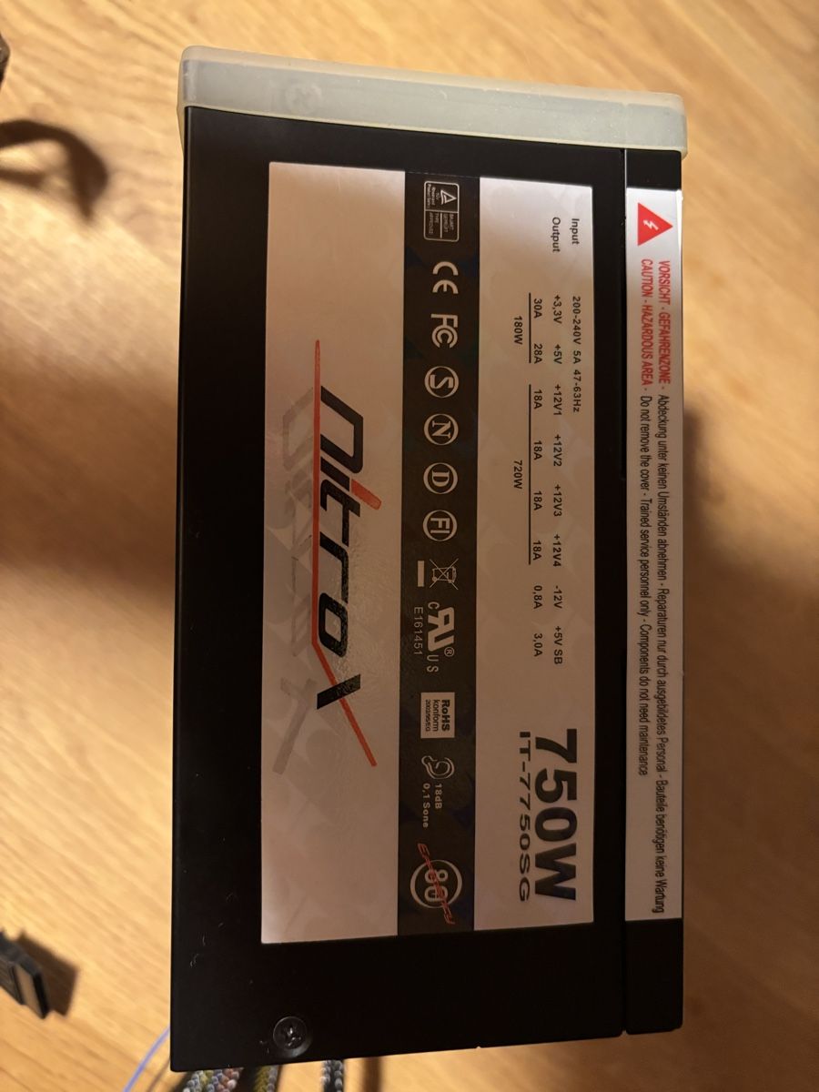 Componenti elettronici: Nitrox IT-7750SG 750W PC Netzteil – Usato da Spiez venduto da Bluesky2000 1