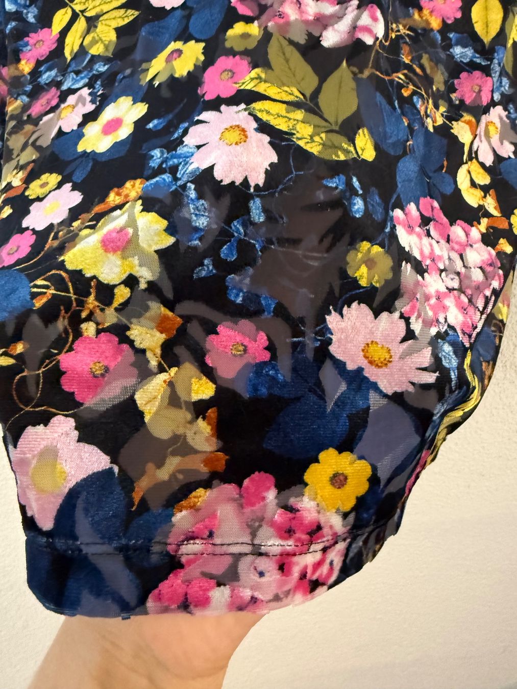 Vero Moda Jupes: Elastischer Rock mit Blumenmuster Gr. M, farbenfroh & bequem – D'occasion à Neerach par Meli_sara 1