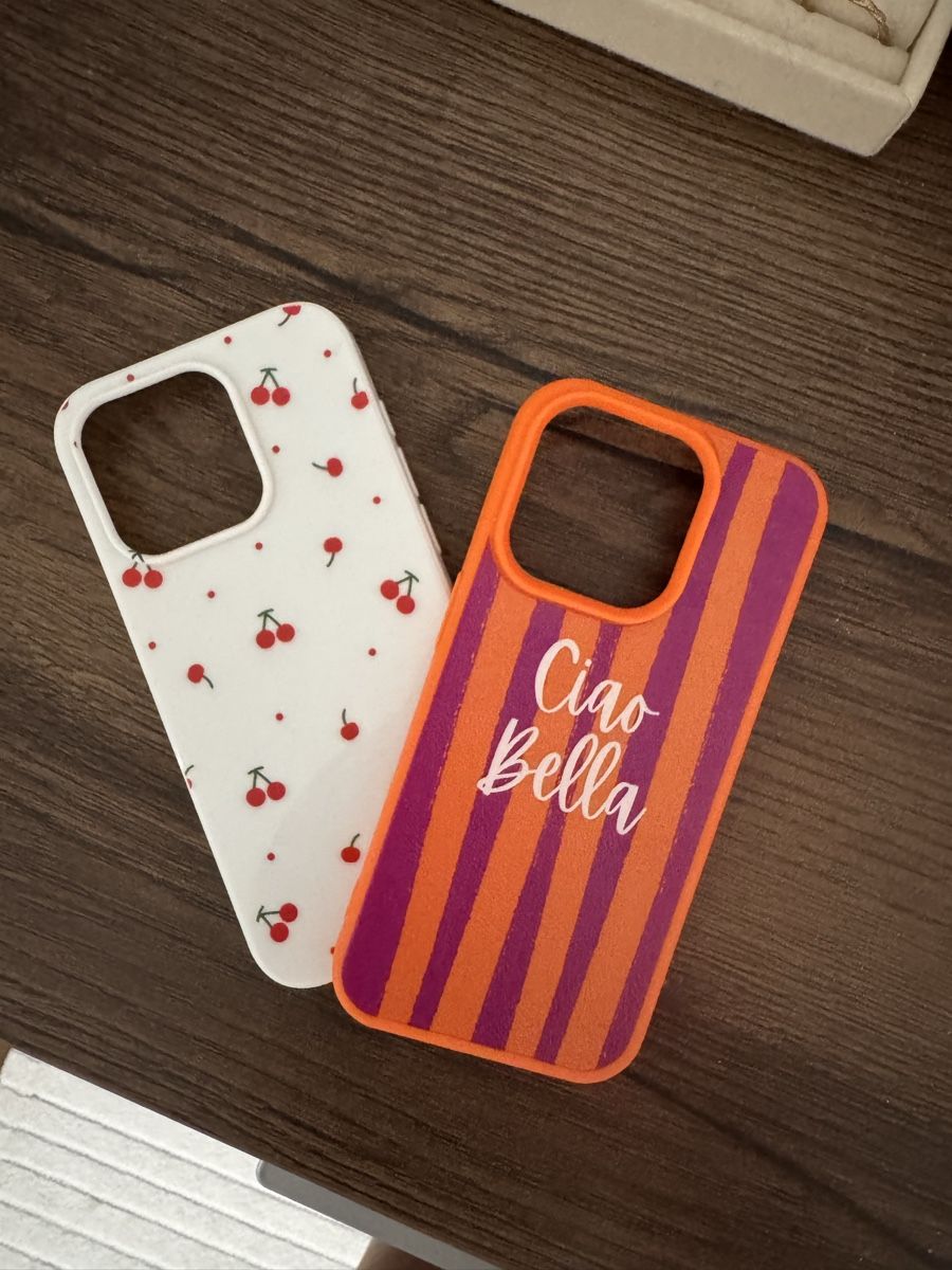Coques & Protection écran: Coques iPhone 15pro – Neuf avec emballage d'origine à Bulle par mar_lf5k