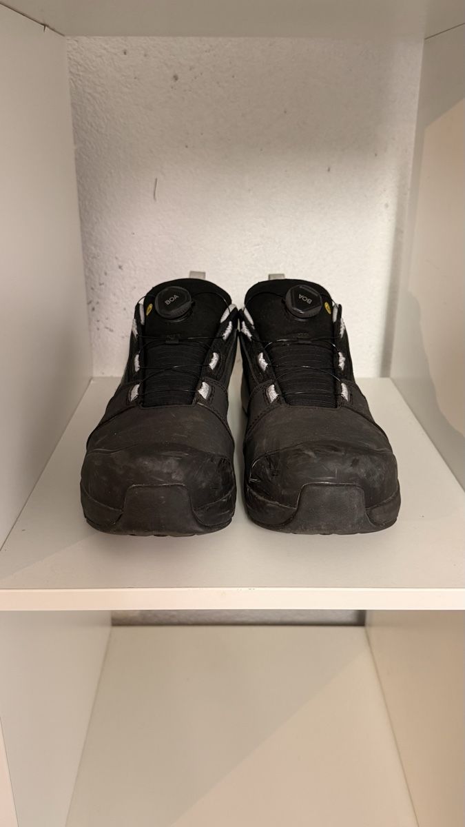 Helly Hansen Herrenschuhe: Helly Hansen Schuhe  – Gebraucht aus Laupen BE von La_Vida_Loca1986 1