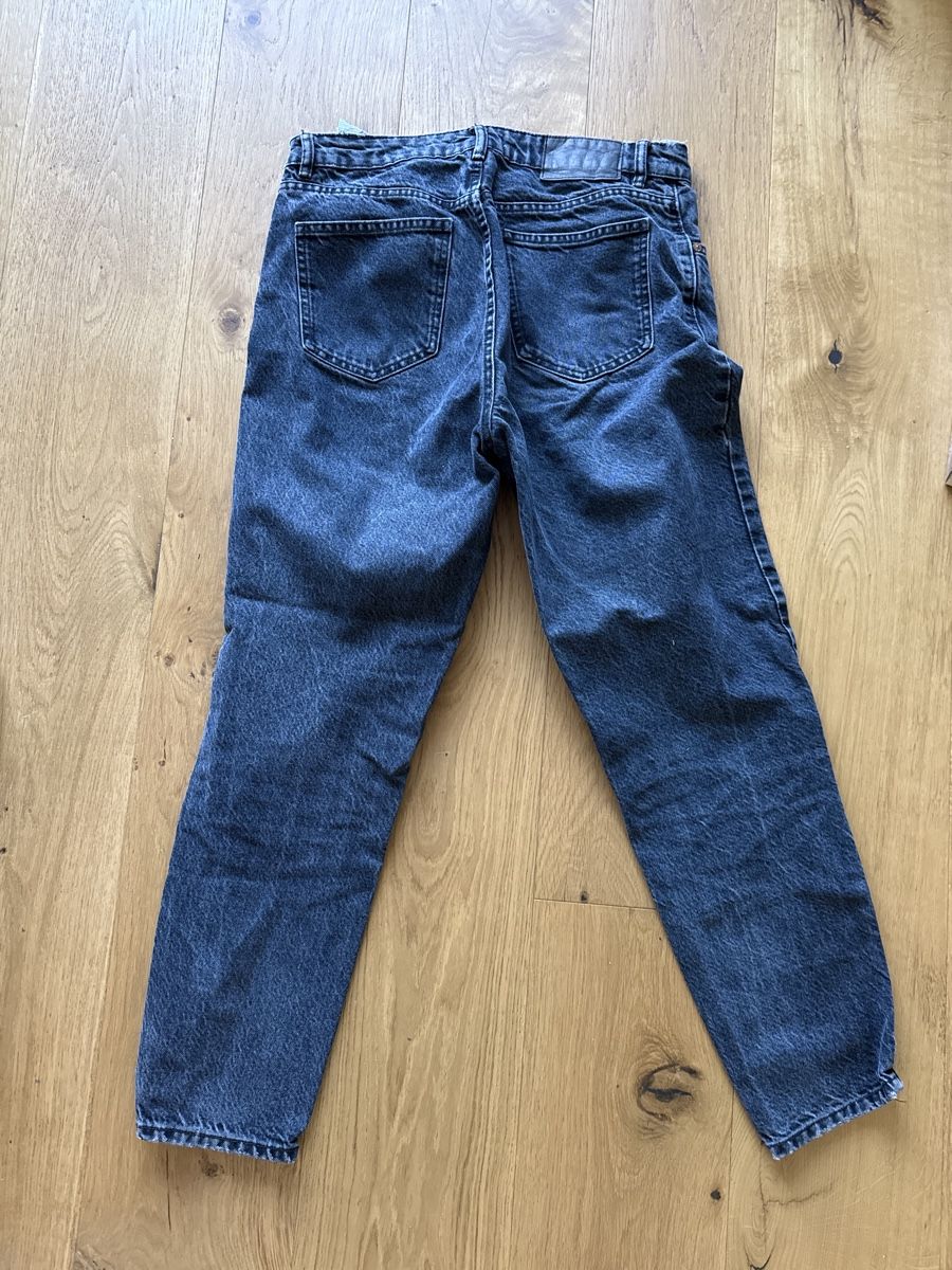 Zara Jeans: Zara  High-Waisted Black Jeans, eu38 – Usato da St-Gingolph venduto da Ynatka 2