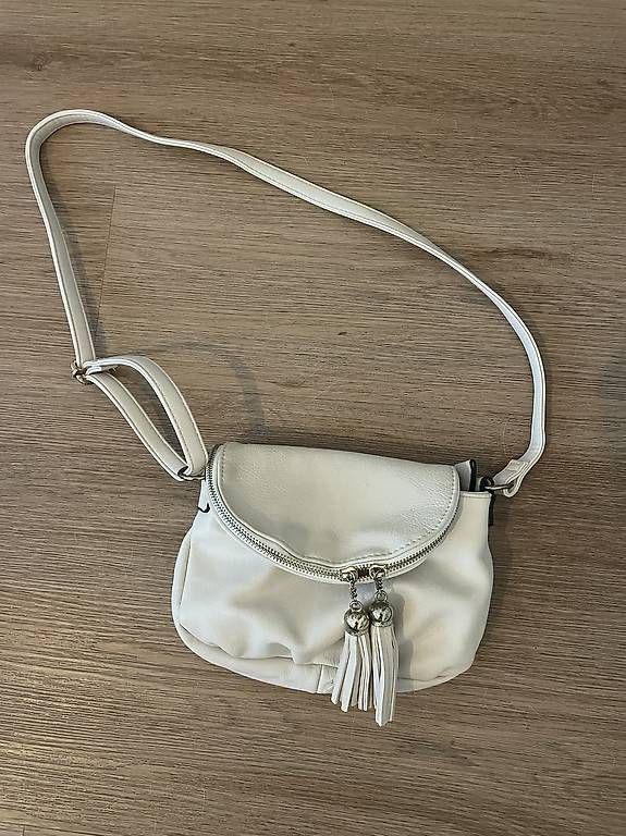Taschen für Damen: Handrasche – Gebraucht aus Utzenstorf von lali7