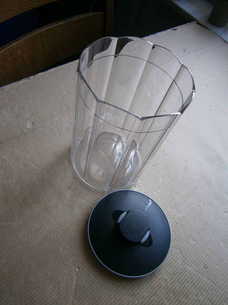 Tupperware Contenitori & Simili: Tupperware 1 Stuck Eimer mit Deckel – Nuovo (secondo la descrizione) da Pratteln venduto da 66werni 1