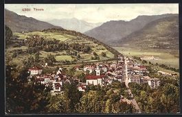 Thusis, Panoramablick auf den Ort und in