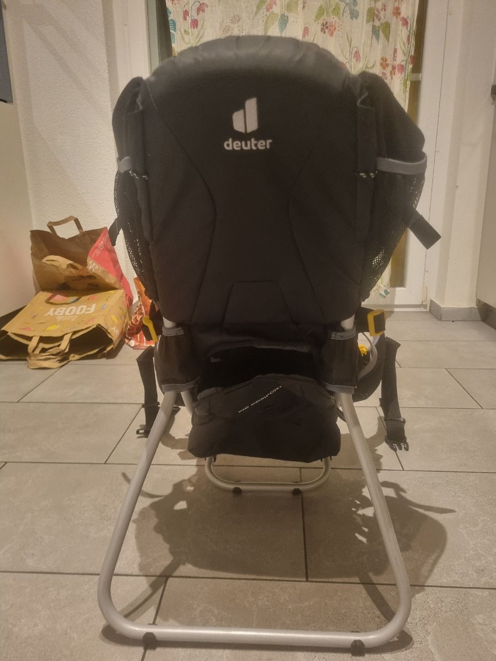 Deuter Marsupi portabebè: Deuter Kid Comfort Wanderrucksack – Usato da Riehen venduto da jennifer_ma