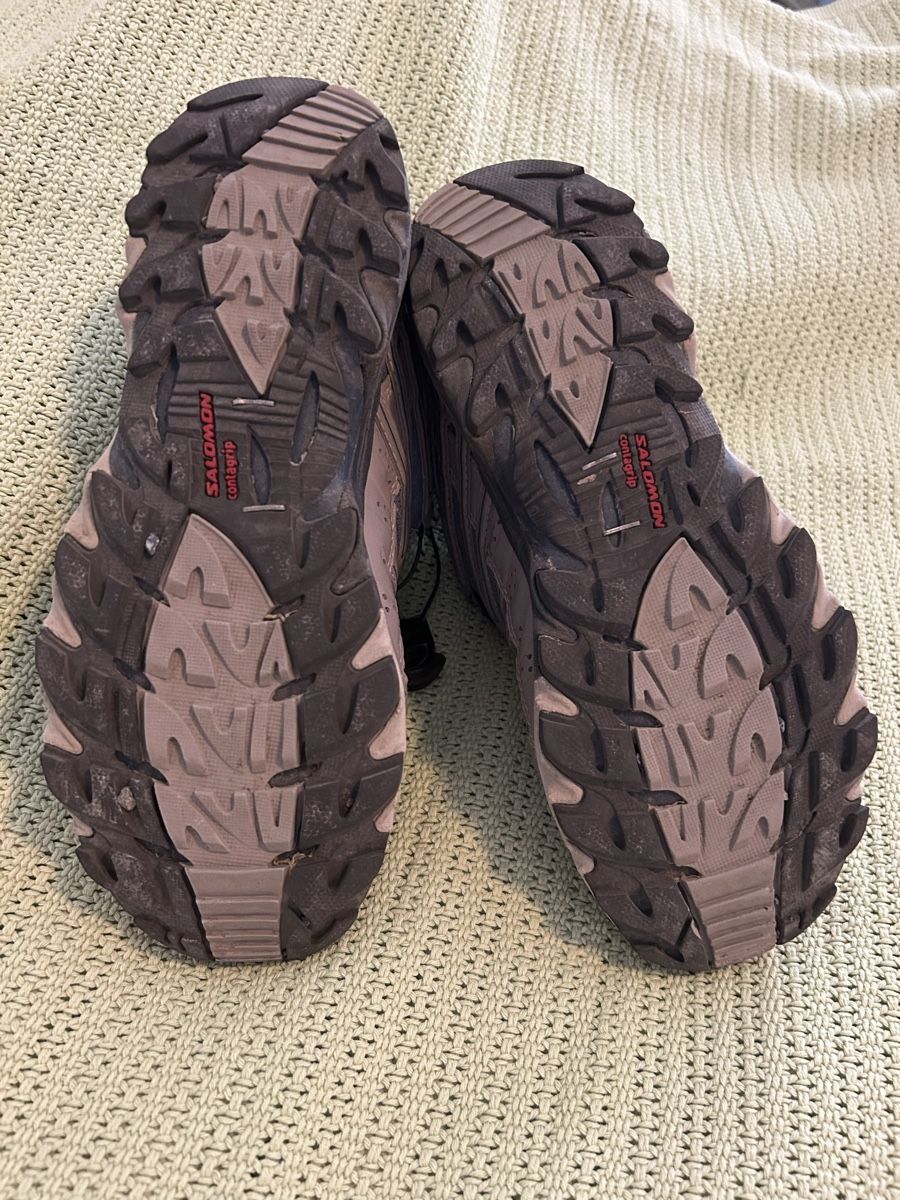 Salomon Scarpe da donna: Salomon Wanderschuhe Gore-Tex Grösse 38 EUR – Usato da Zürich venduto da LeaMilj 5