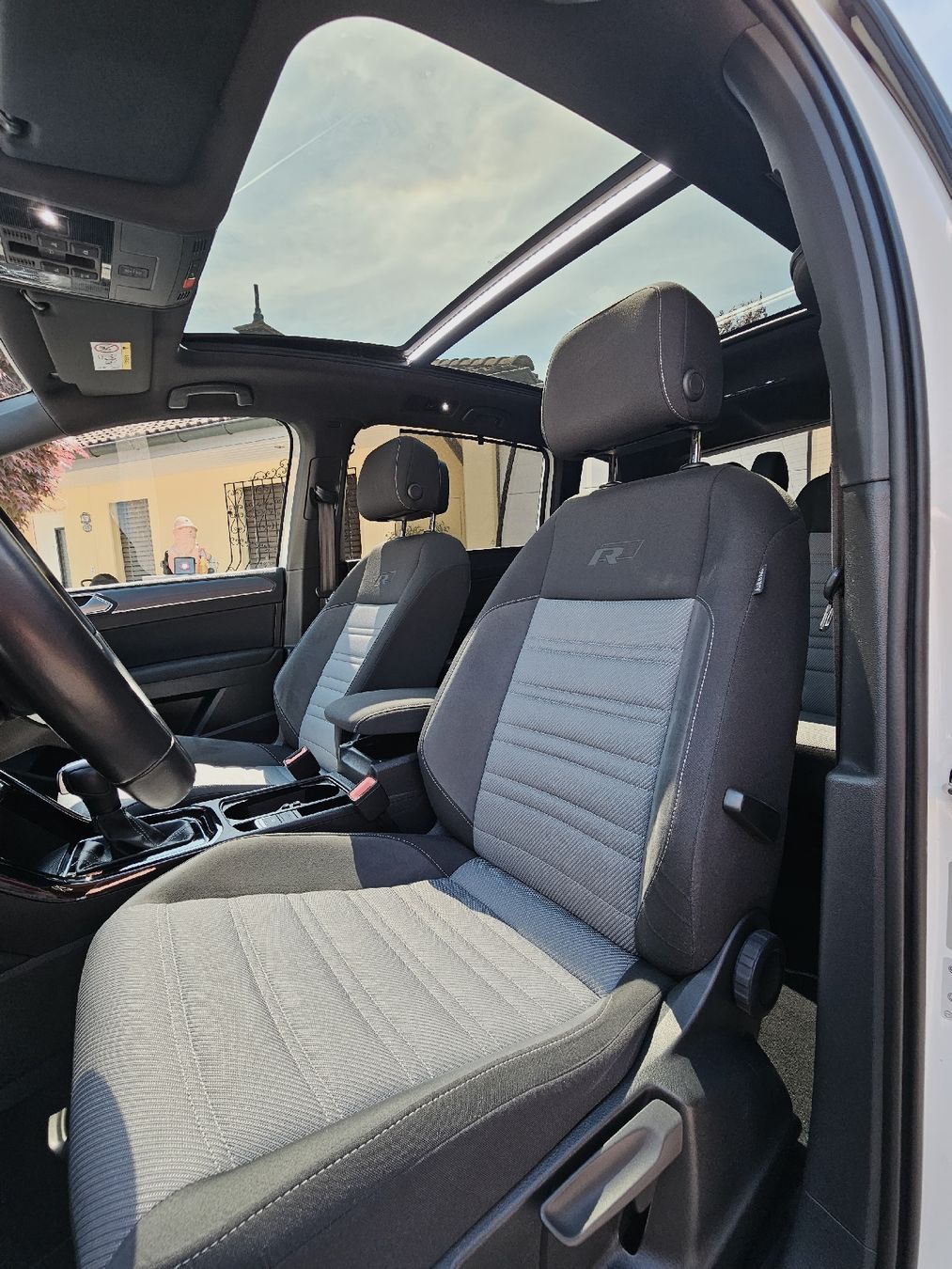 VW Autos: VW Touran R Line – Gebraucht aus Triengen von dio_8nst 7